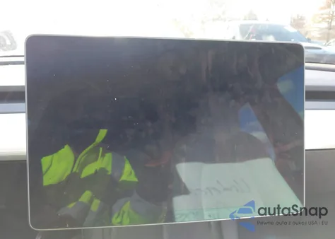 2022 Tesla Model Y Long Range Dual Motor All-Wheel Drive from USA, damaged, VIN 7SAYGAEE7NF391250